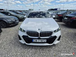 Biały Używany 2023 BMW 520 Shadowline Hatchback | 220 170 zł