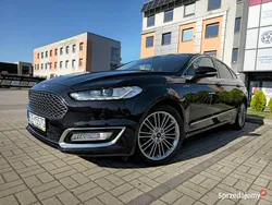 Czarny Używany 2018 Ford Mondeo Vignale Hatchback | 73 900 zł (Drogi)