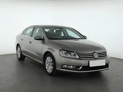 Beżowy Używany 2014 VW Passat Sedan/Limuzyna | 47 499 zł (Uczciwa cena)