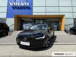 Czarny Używany 2025 Volvo V60 Kombi | 204 900 zł (Drogi)
