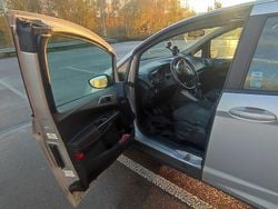 Srebrny Używany 2013 Ford B-MAX Minivan | 24 000 zł (Uczciwa cena)