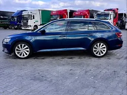 Granatowy Używany 2017 Skoda Superb Kombi | 60 500 zł (Drogi)