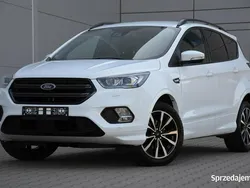 Biały Używany 2019 Ford Kuga ST-Line SUV | 56 457 zł (Dobra cena)