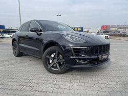 Czarny (metalik) Używany 2016 Porsche Macan SUV | 153 800 zł