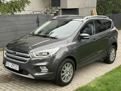Szary Używany 2017 Ford Kuga SUV | 49 900 zł (Dobra cena)
