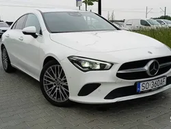 Biały Używany 2022 Mercedes CLA200 Coupe | 119 000 zł (Dobra cena)