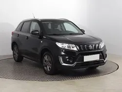 Czarny Używany 2019 Suzuki Vitara SUV | 49 999 zł (Dość drogi)