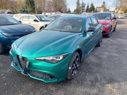 Lakier specjalny zielony montreal green Nowe 2025 Alfa Romeo Giulia Sedan/Limuzyna | 239 145 zł (Drogi)