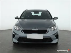 Szary Używany 2021 Kia Ceed Kombi | 55 999 zł (Uczciwa cena)