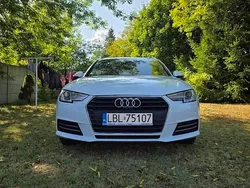 Biały Używany 2017 Audi A4 Kombi | 67 000 zł (Uczciwa cena)