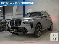 Inny kolor Nowe 2025 BMW X7 M Sport SUV | 554 100 zł (Dość drogi)