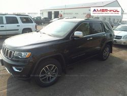 Czarny Używany 2018 Jeep Grand Cherokee SUV | 110 000 zł