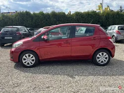 Czerwony Używany 2013 Toyota Yaris Hatchback | 36 990 zł (Dość drogi)