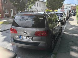 Srebrny Używany 2010 VW Touran Minivan | 27 000 zł