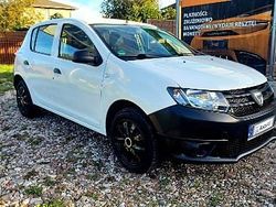 Biały Używany 2014 Dacia Sandero Hatchback | 12 900 zł (Dobra cena)