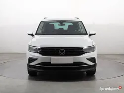 Biały Używany 2021 VW Tiguan SUV | 107 999 zł (Uczciwa cena)