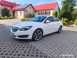 Biały Używany 2014 Opel Insignia Hatchback | 38 900 zł (Dość drogi)