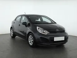 Szary Używany 2014 Kia Rio Hatchback | 31 499 zł (Uczciwa cena)
