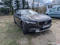 Grafitowy Używany 2017 Volvo V90 CC Pro Kombi | 122 000 zł (Drogi)