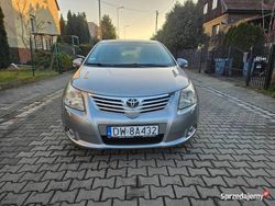 Srebrny Używany 2010 Toyota Avensis Sedan/Limuzyna | 21 900 zł (Uczciwa cena)