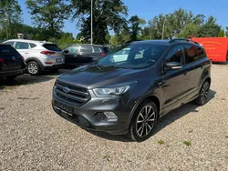Szary (metalik) Używany 2018 Ford Kuga SUV | 57 000 zł (Uczciwa cena)