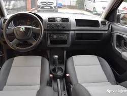 Czarny Używany 2010 Skoda Roomster Hatchback | 14 950 zł