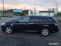 Czarny Używany 2011 Toyota Avensis T2 Kombi | 24 900 zł (Uczciwa cena)