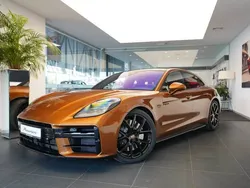 Madeira gold metallic Nowe 2024 Porsche Panamera 4S Sedan/Limuzyna | 856 738 zł (Uczciwa cena)