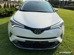 Biały Używany 2018 Toyota C-HR SUV | 81 500 zł (Uczciwa cena)