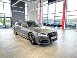 Szary (metalik) Używany 2016 Audi S8 Sedan/Limuzyna | 176 900 zł
