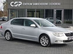 Srebrny (metalik) Używany 2011 Skoda Superb Sedan/Limuzyna | 34 900 zł