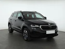 Czarny Używany 2022 Skoda Karoq SUV | 114 999 zł (Uczciwa cena)