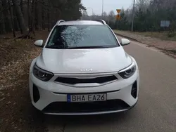 Biały Używany 2021 Kia Stonic SUV | 63 000 zł (Uczciwa cena)