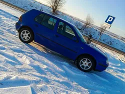 Niebieski Używany 2002 VW Golf IV Hatchback | 6500 zł (Dość drogi)