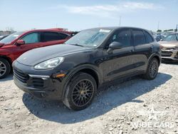 Czarny (metalik) Używany 2017 Porsche Cayenne SUV | 62 500 zł