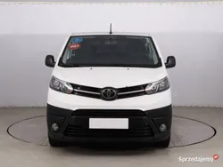 Biały Używany 2022 Toyota Proace Van | 99 999 zł (Uczciwa cena)
