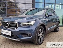 Niebieski Używany 2019 Volvo XC40 SUV | 114 900 zł (Drogi)