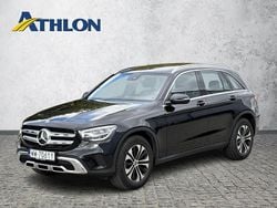 Czarny (metalik) Używany 2022 Mercedes GLC200 SUV | 163 800 zł (Dobra cena)