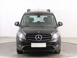 Czarny Używany 2018 Mercedes Citan 111 Pickup | 36 999 zł