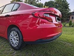 Czerwony Używany 2019 Fiat Tipo Pop Sedan/Limuzyna | 29 900 zł (Uczciwa cena)