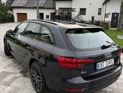 Granatowy Używany 2016 Audi A4 Kombi | 67 900 zł (Dość drogi)