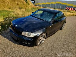 Czarny Używany 2009 BMW 125 M Performance Hatchback | 50 000 zł