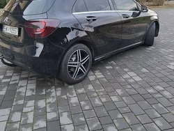 Czarny Używany 2013 Mercedes A180 Hatchback | 48 000 zł (Uczciwa cena)
