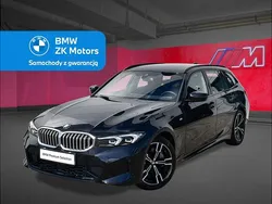 Czarny szafir metalizowany Używany 2024 BMW 330 Shadowline Kombi | 199 900 zł
