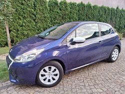 Niebieski Używany 2014 Peugeot 208 Hatchback | 18 700 zł (Uczciwa cena)