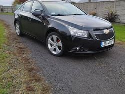 Czarny Używany 2009 Chevrolet Cruze Sedan/Limuzyna | 15 000 zł (Uczciwa cena)