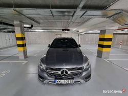 Używany 2019 Mercedes GLC300 | 99 000 zł