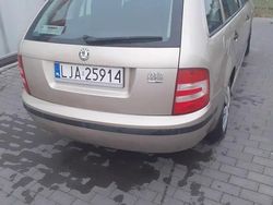 Inny kolor Używany 2005 Skoda Fabia Hatchback | 6500 zł (Dość drogi)