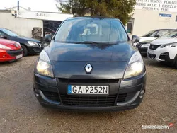 Szary Używany 2011 Renault Scénic III Minivan | 19 900 zł (Uczciwa cena)