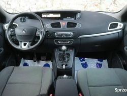 Czarny Używany 2010 Renault Scénic III LIMITED Minivan | 19 800 zł (Uczciwa cena)